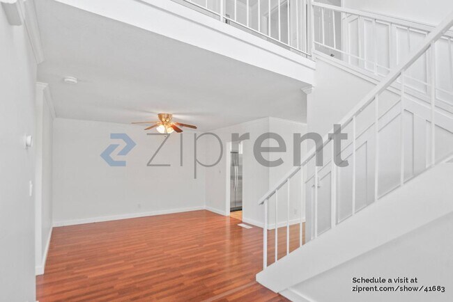 Foto del edificio - 426 W Campbell Ave