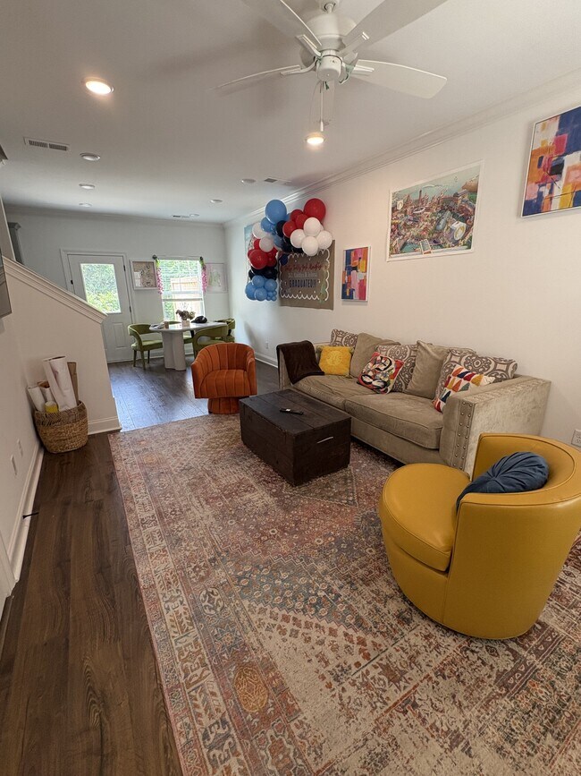 Foto del edificio - 554 Meadow Crest Condominiums