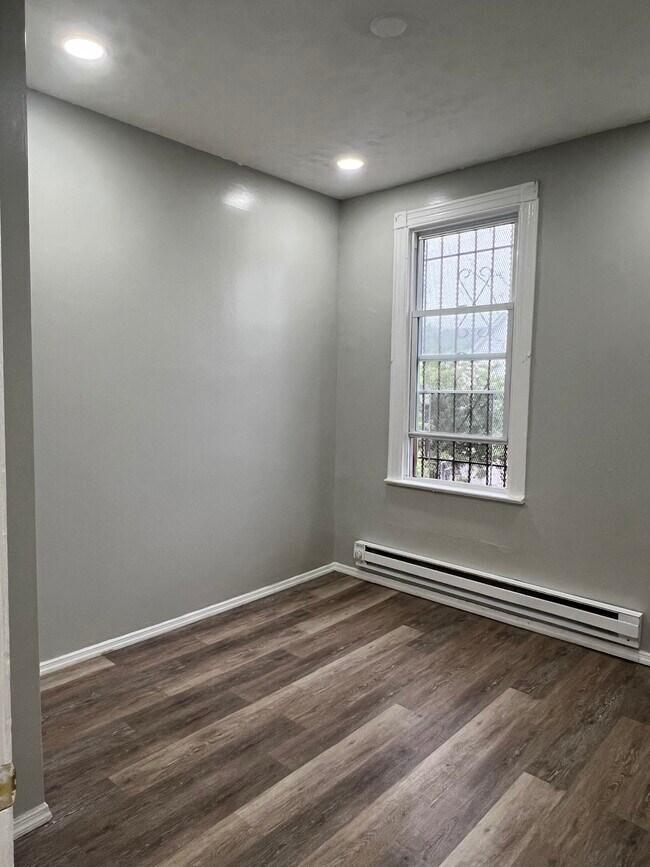 Foto del edificio - 234 Clark Pl