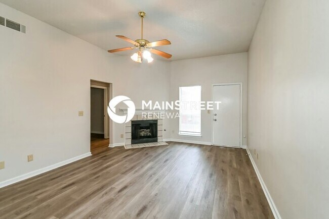 Foto del edificio - 3 Bedroom Pet-Friendly Home in Memphis, TN with Main Street Renewal