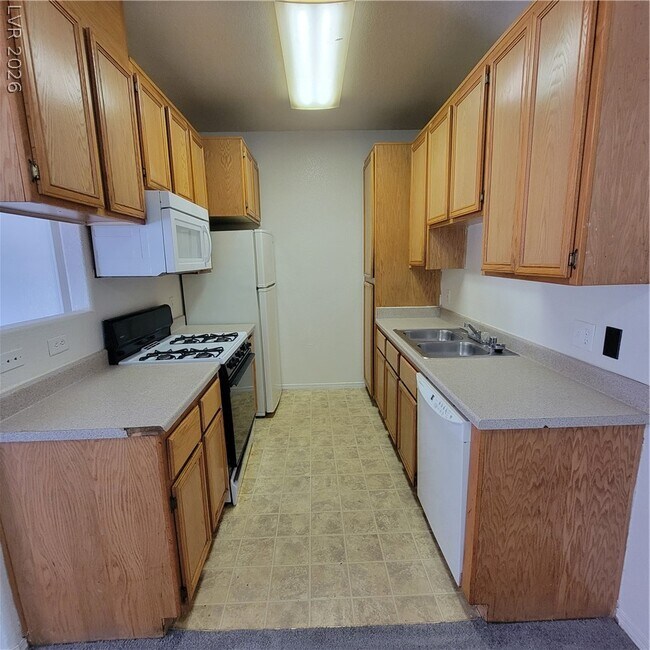 Foto del edificio - 4730 E Craig Rd