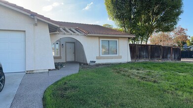 Building Photo - 2875 Atlanta Dr