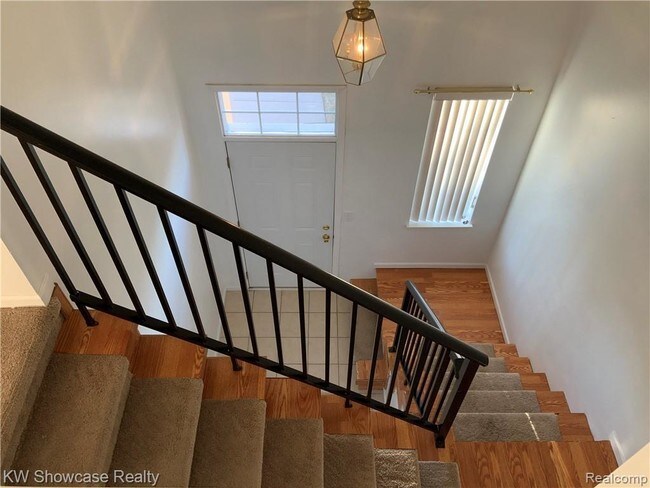 Building Photo - 8208 Chesapeake Cir