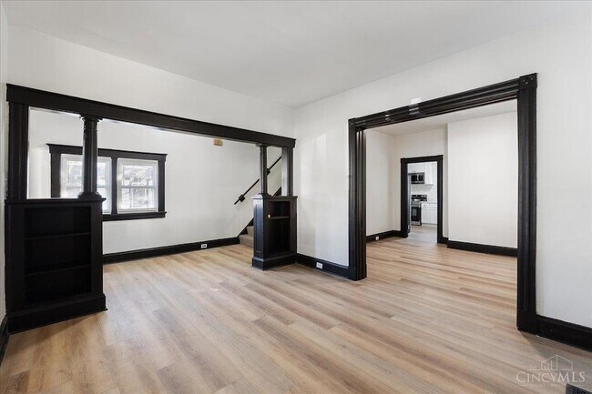 Foto del edificio - 5213 Kenwood Rd