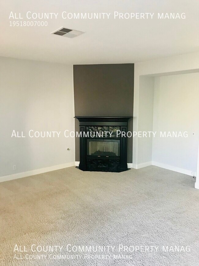 Building Photo - 41171 Crooked Stick Dr