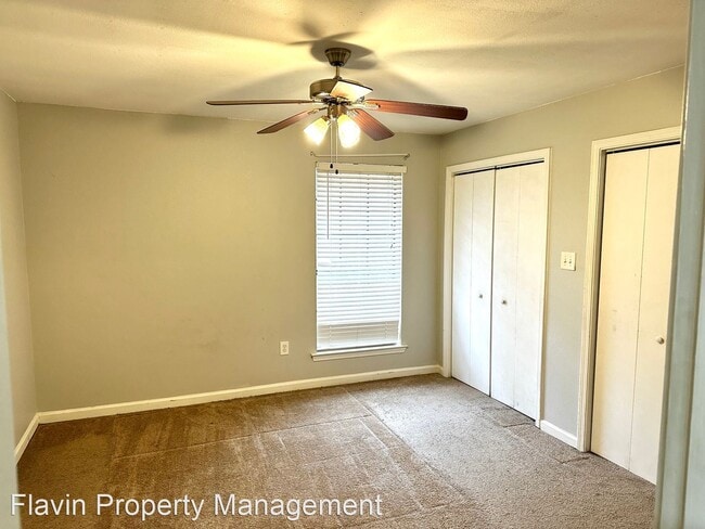Building Photo - 2 br, 1.5 bath House - 910 W  Macci, Unit 18D