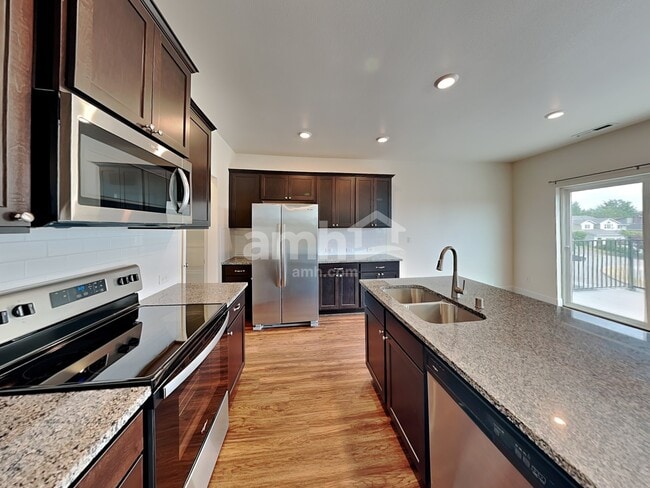 Foto del edificio - 6894 35th Pl NE
