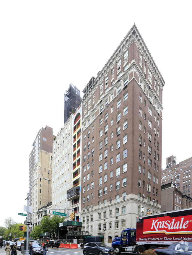 Foto del edificio - 27 E 79th St