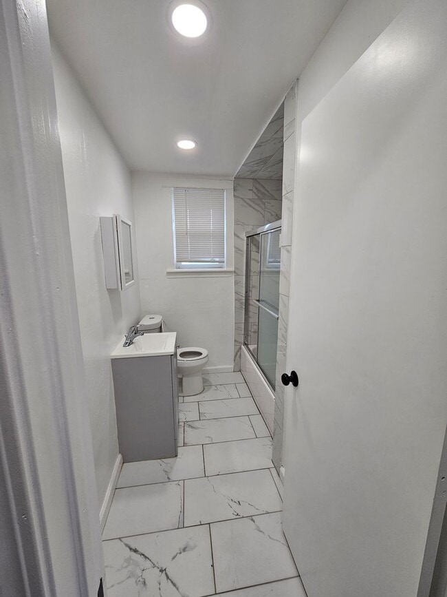 Foto del edificio - 908 6th St