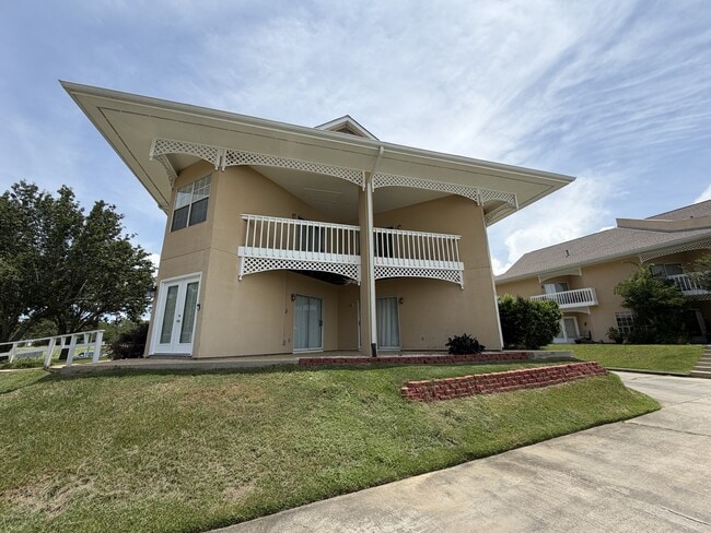 Building Photo - 109 Tops L Dr