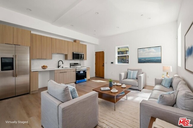 Foto del edificio - 1933 Magnolia Ave