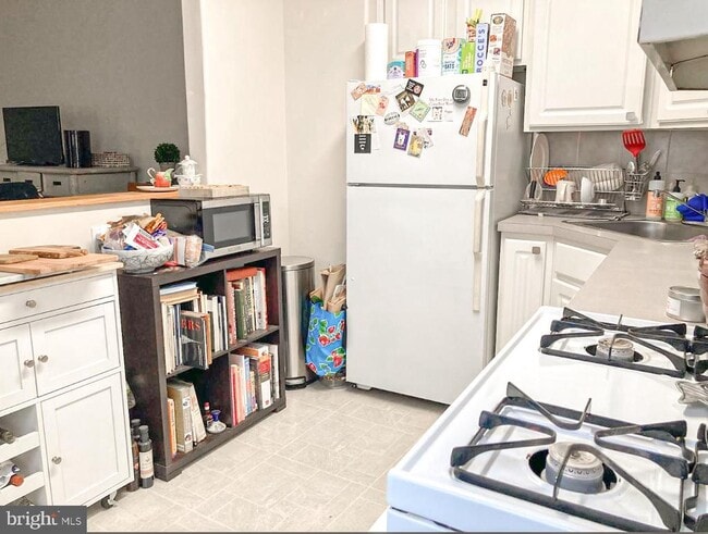 Foto del edificio - 327 Pine St