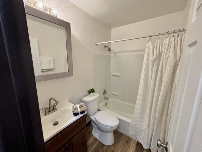 Interior Photo - The Ridge Apartments