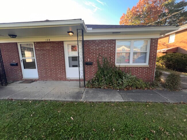 Foto del edificio - Cypress West Fairlawn Apartments