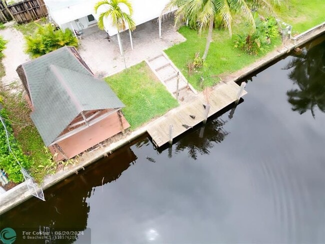 Foto del edificio - 4433 SW 27th Terrace