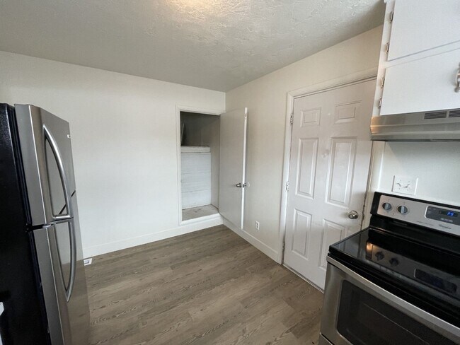 Foto del edificio - 3 Bed, 2 Bath Single Family Home - Idaho F...