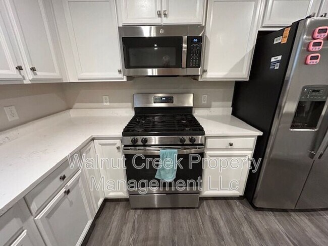 Foto del edificio - 309 Pebble Creek Ct