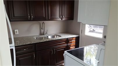 Foto del edificio - 2108 S 48th St