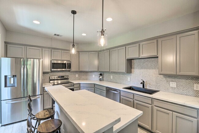 Foto del edificio - 4835 Sunflower St