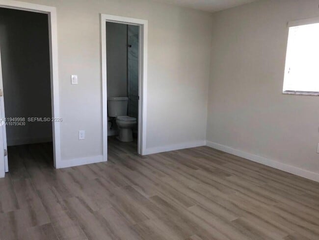 Building Photo - 9620 SW 78th St