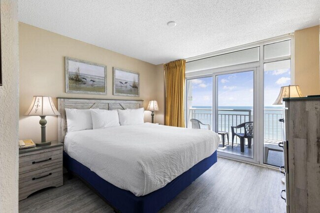 Foto del edificio - 1700 N Ocean Blvd