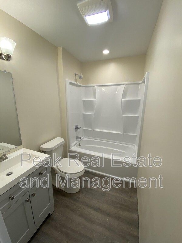 Foto del edificio - 316 Maplelawn St SE