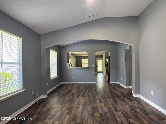 Foto del edificio - 3886 Pebble Brooke Circle South