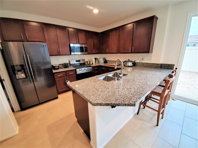 Building Photo - 3897 Boulder Dr