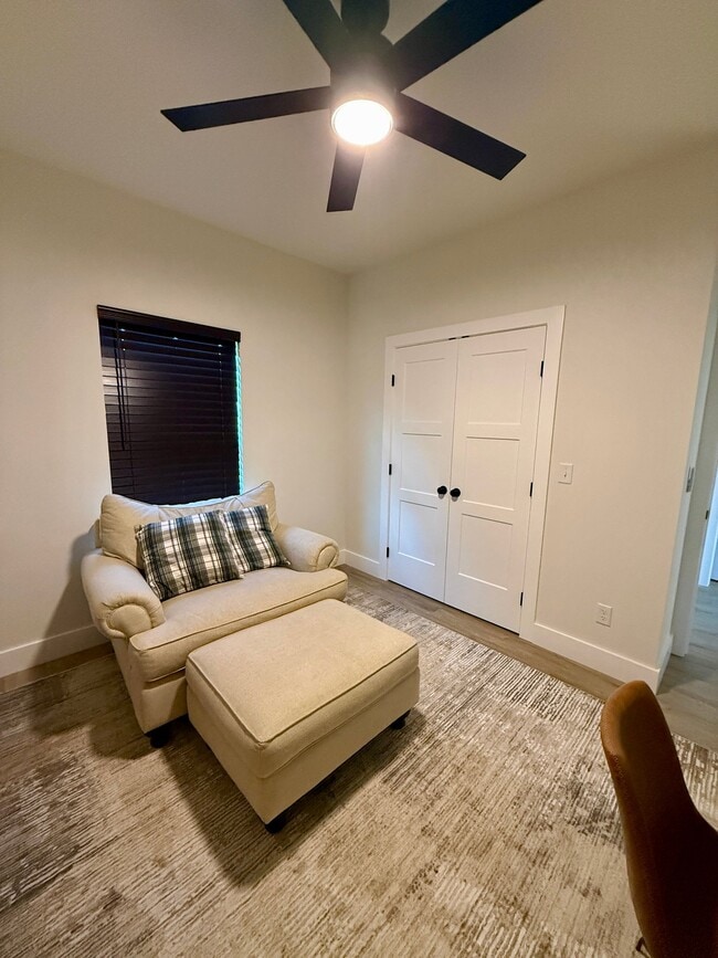 Building Photo - 5319 Upshaw Dr