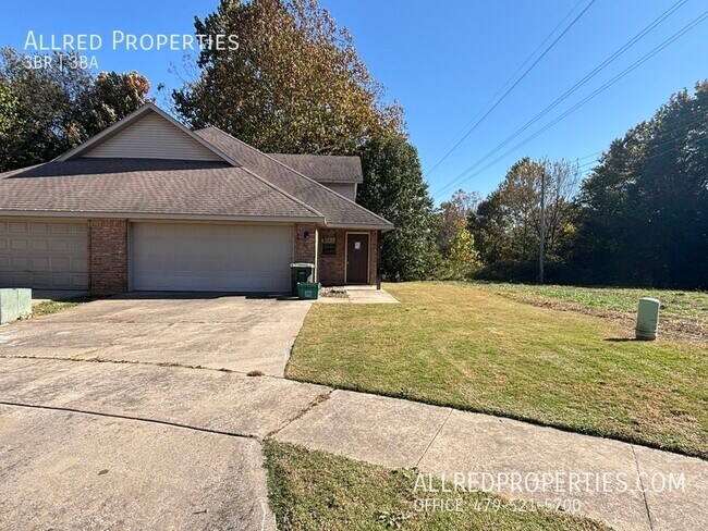 Photo - 52 S Ray Ave Townhome