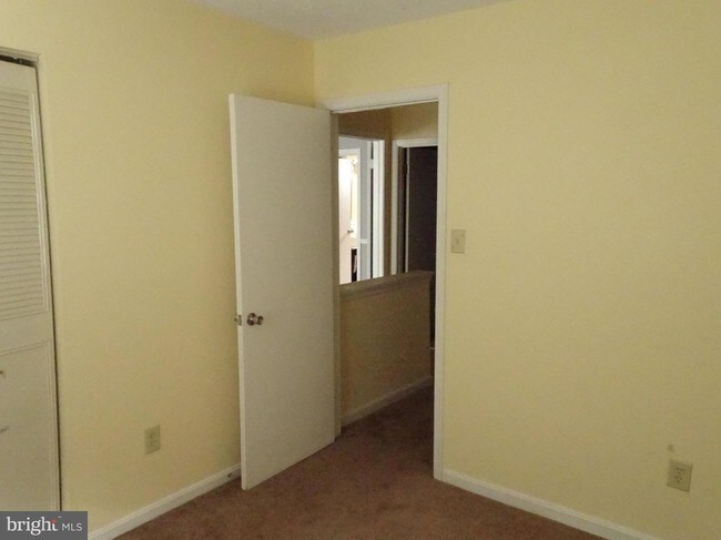 Building Photo - 2345 Wakefield Cir