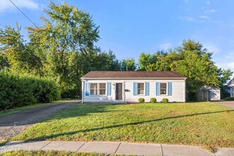 Building Photo - 2830 Celina Dr