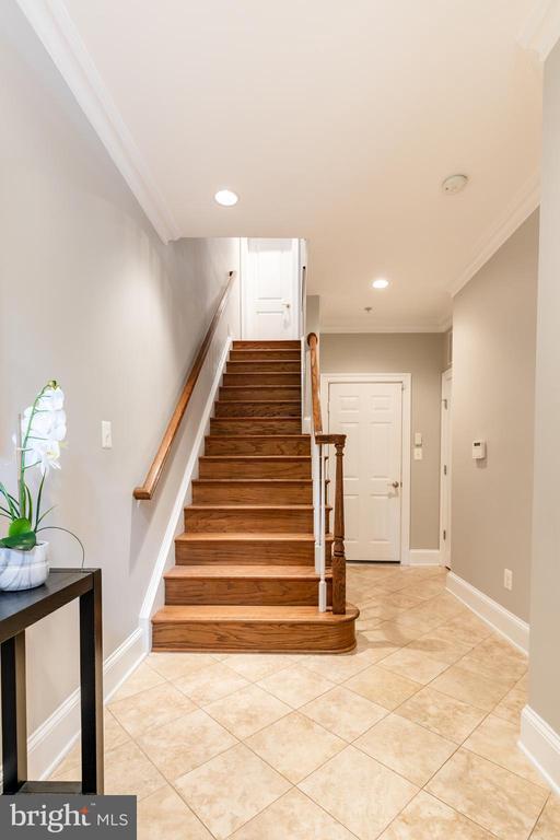 Foto del edificio - 1720 Carpenter Rd