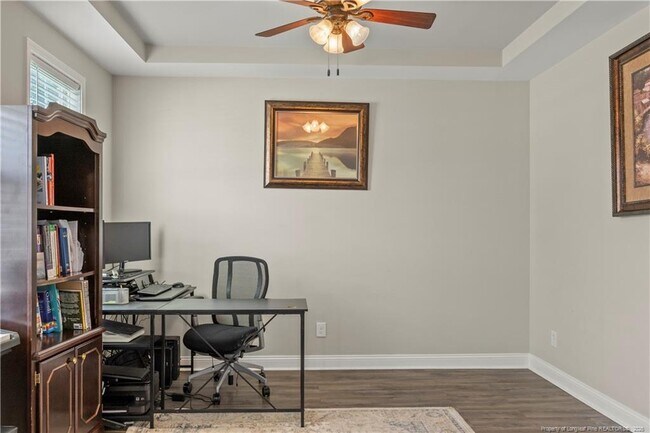 Foto del edificio - 221 Fountain Grove Dr