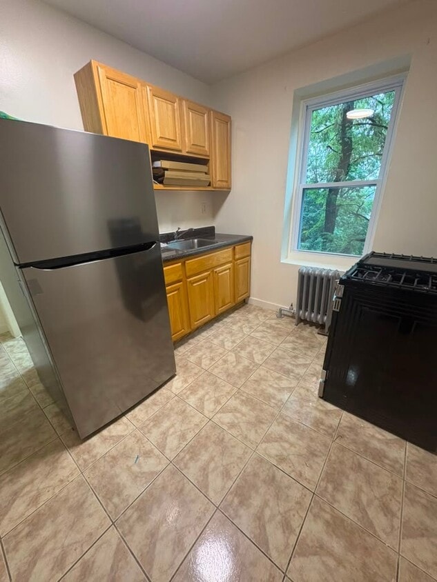 Photo - 54 Saratoga Ave (Yonkers, NY)