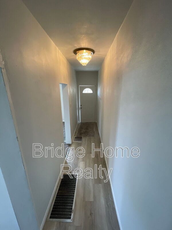 Building Photo - 1367 Montezuma St