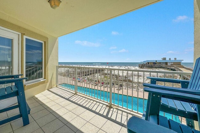 Foto del edificio - 409 E Beach Blvd