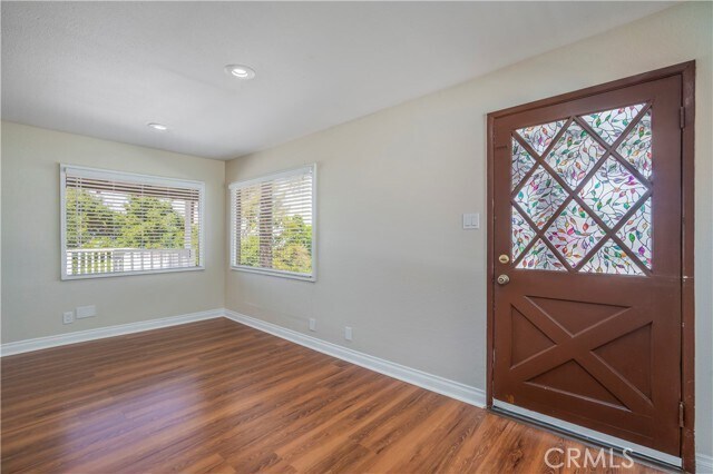 Building Photo - 14854 Las Tunas Dr