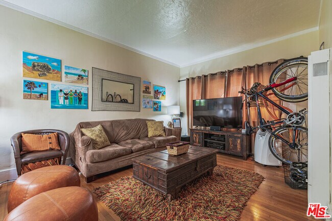 Building Photo - 1616 E Ocean Blvd