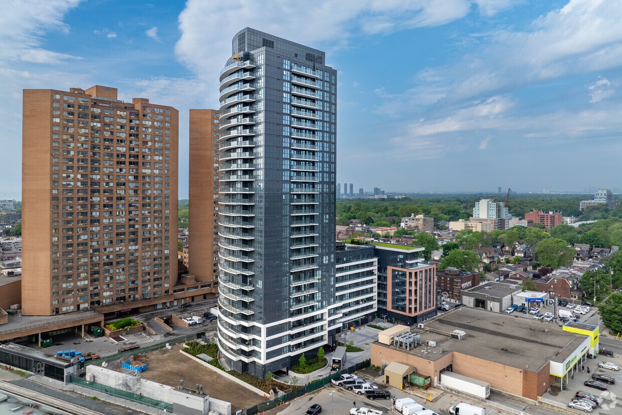 Primary Photo - LNX Residences