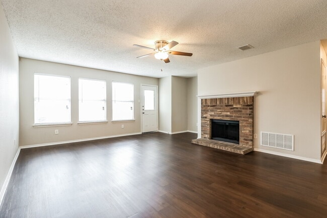 Building Photo - 2712 Tranquil Way