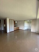 Building Photo - 1515 Nuuanu Ave