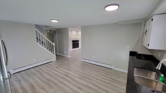 Building Photo - 1551 Remsen Rd
