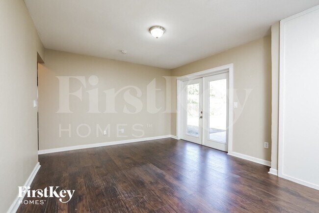 Foto del edificio - 240 Donegal Ave