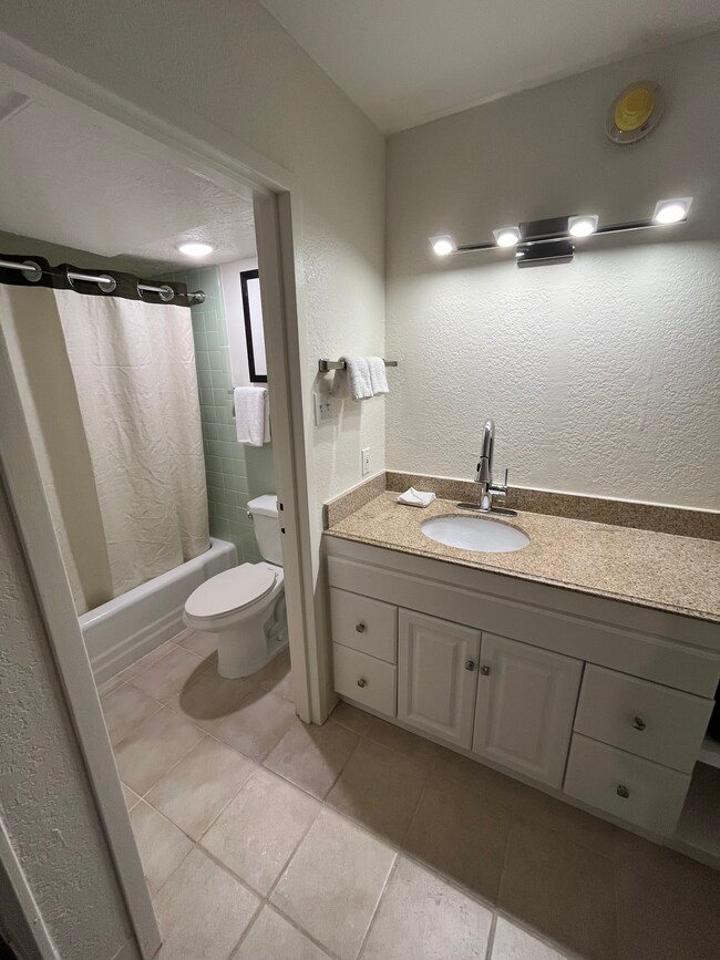 2300 S Texas Ave, Bryan, TX 77802 Apartments in Bryan, TX