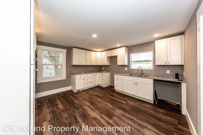 Foto del edificio - 2 br, 1 bath House - 535 West State St.
