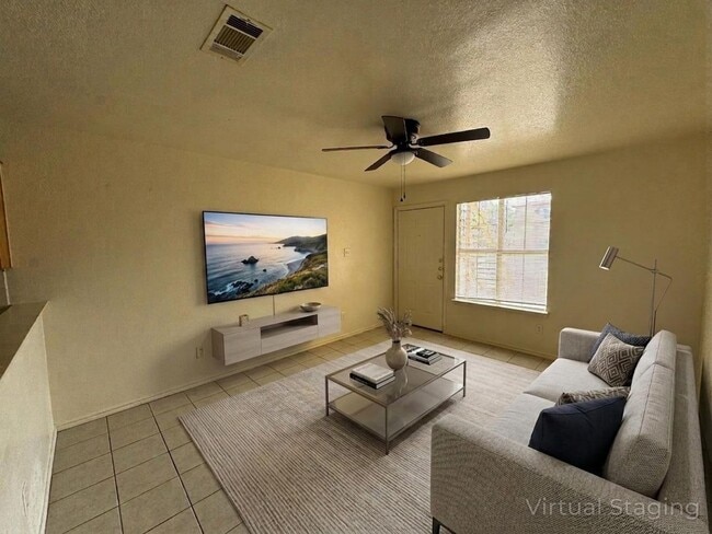 Building Photo - 1300 Dugger Cir