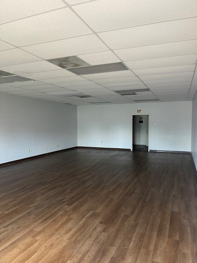 Foto del edificio - 502 E Ave East