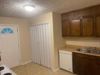 Building Photo - 155 Plum Orchard Rd
