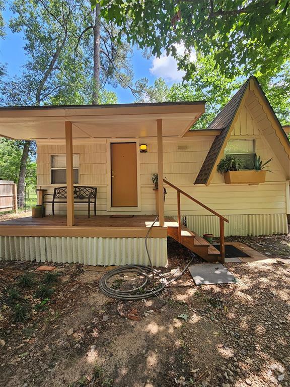 Building Photo - 16443 Piper Ln